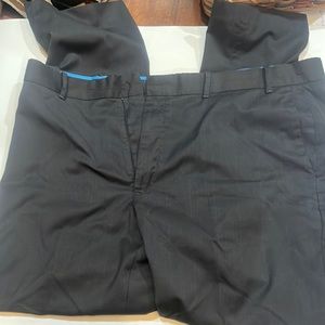 Axist 40x30 dress pants. Black